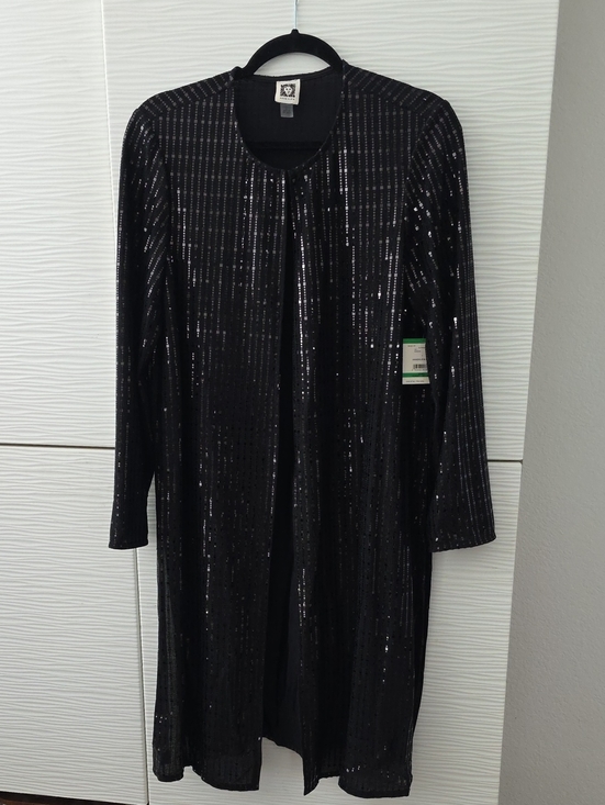 Anne Klein Tops - Anne Kline black sequins top